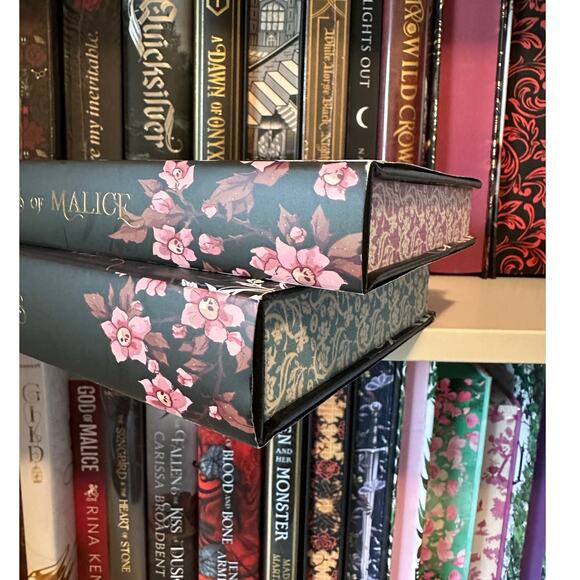 The Bookish Box Signed A Touch of Malice and A Game of Gods Scarlett St. Clair - Picture 10 of 11